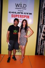 Pooja Chopra, Vikas Bhalla  at Gold Gym Super Spin Contest in Bandra, Mumbai on 23rd Aug 2014